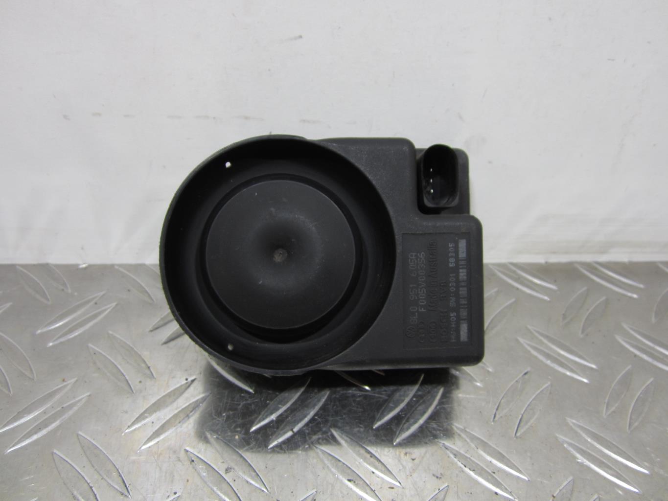 Module électronique AUDI A8 PHASE 1 – 8L0951605A / F005V00356