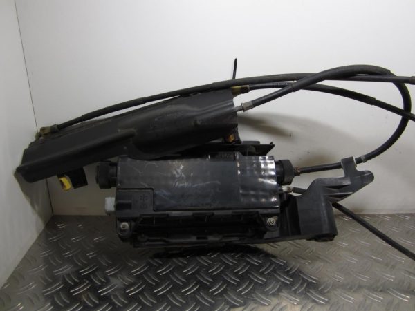 Bloc electrique de frein a main RENAULT SCENIC 2 PHASE 2 – 8200522625 / 05961270840