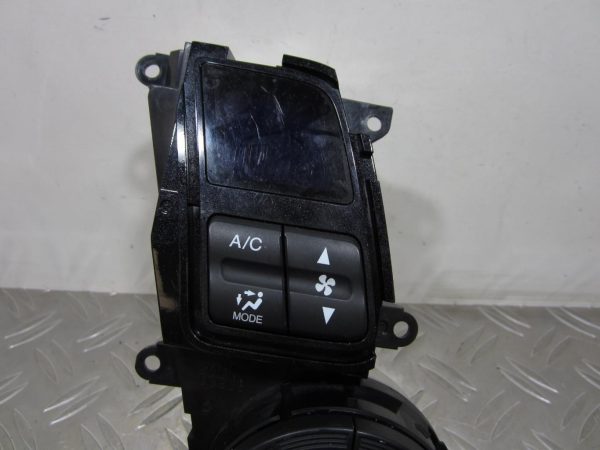 Commande chauffage HONDA INSIGHT 2 – D09US