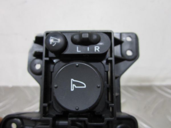 Commande retroviseurs HONDA INSIGHT 2 – 35190TM8J01