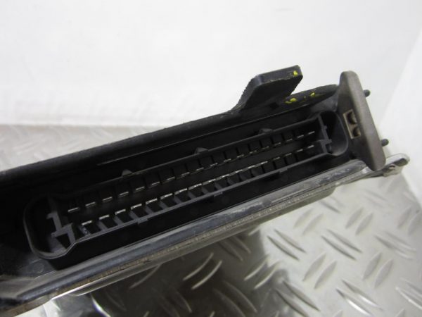 Calculateur moteur BMW SERIE 3 E30 – 0260200002