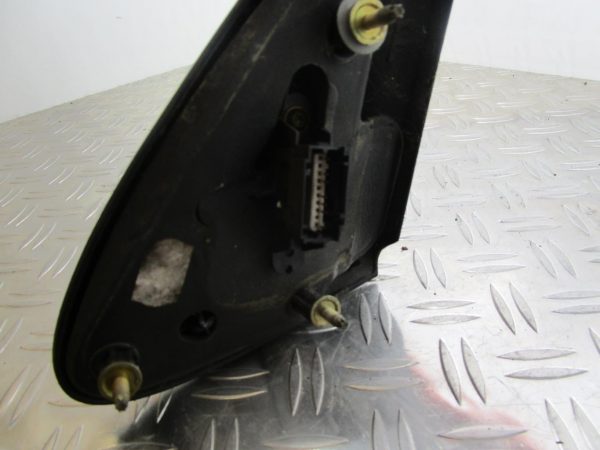 Retroviseur droit RENAULT CLIO 2 PHASE 2 – 018011