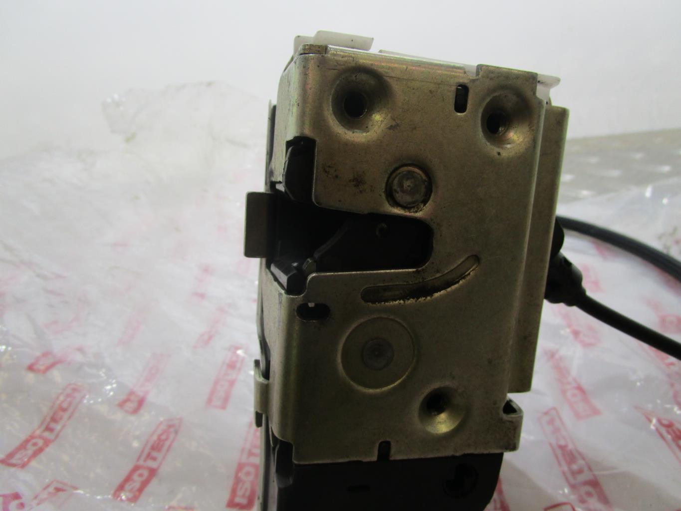 Serrure avant gauche CITROEN C3 PLURIEL – 9135p3