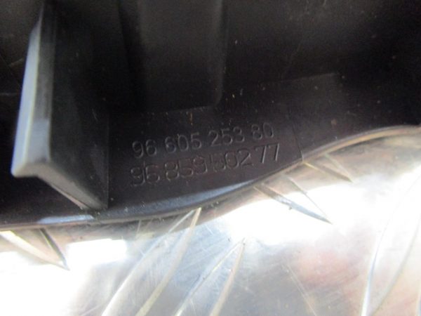 Poignee interieur avant droit CITROEN C4 2 PHASE 1 – 9660525380