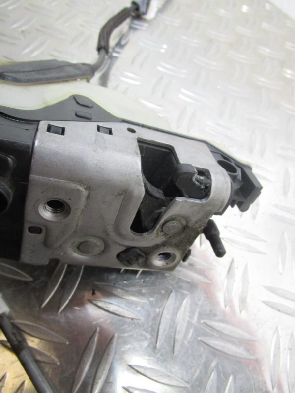 Serrure arriere droit CITROEN C5 2 PHASE 1 – 45027185