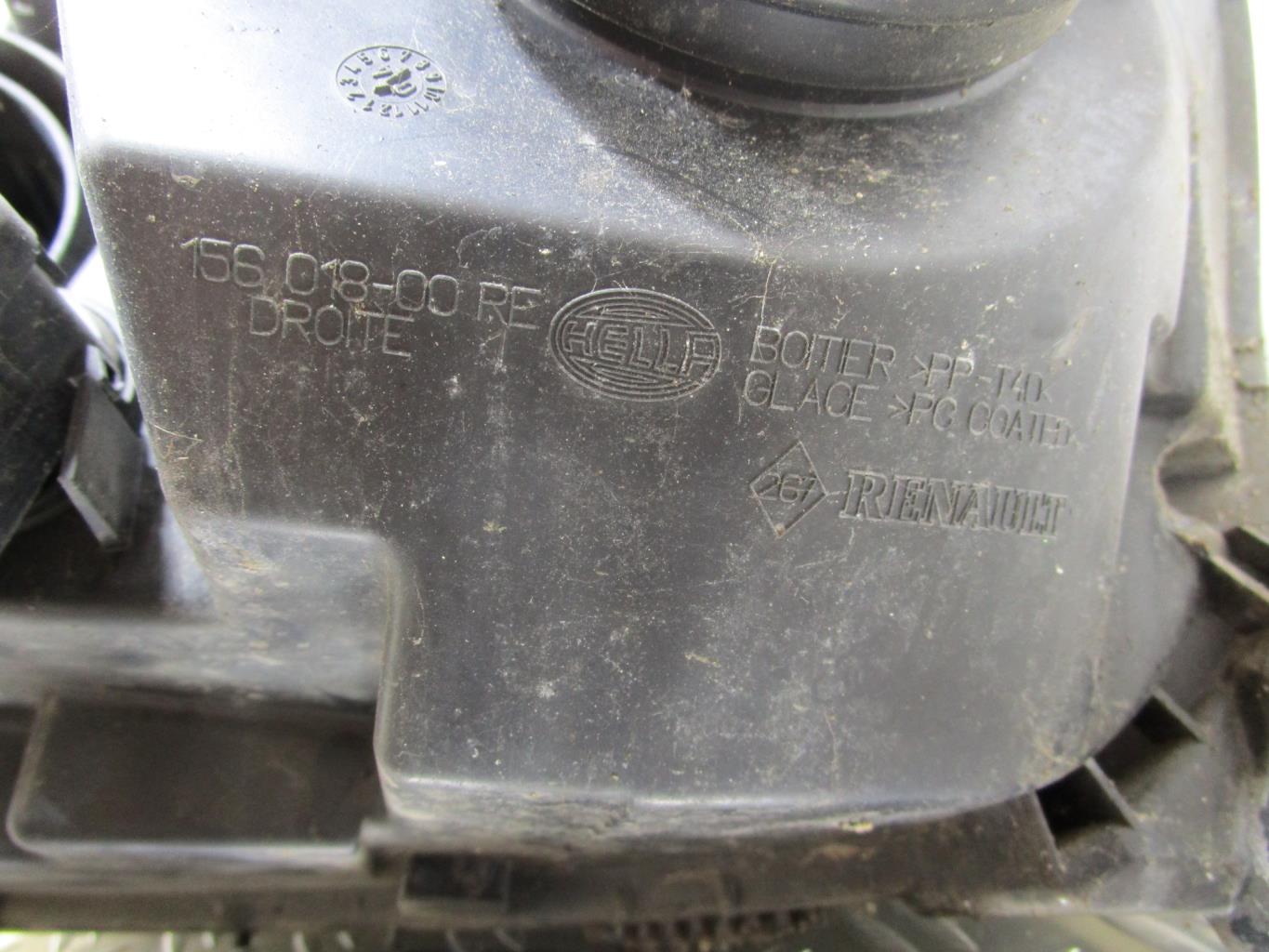 Optique avant principal droit (feux)(phare) RENAULT CLIO 2 PHASE 2 – 15601800RE