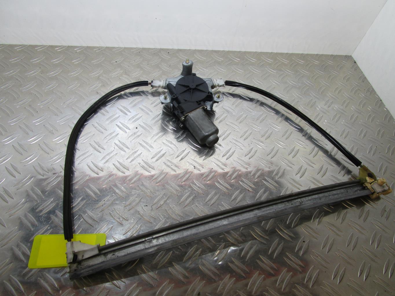 Leve vitre electrique avant gauche RENAULT CLIO 2 PHASE 2 – 7700842247