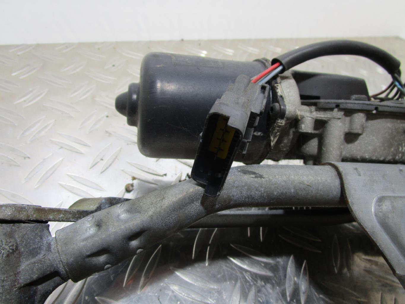 Moteur essuie glace avant RENAULT TRAFIC 2 PHASE 1 – 7701055893