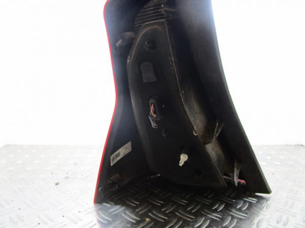 Feu arriere principal droit (feux) DACIA SANDERO 1 – 8200734824