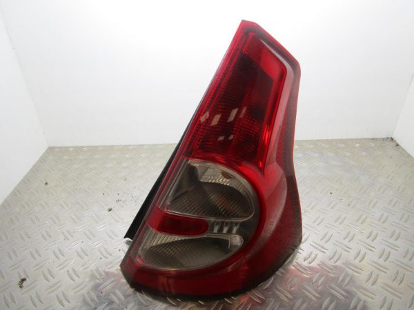 Feu arriere principal droit (feux) DACIA SANDERO 1 – 8200734824