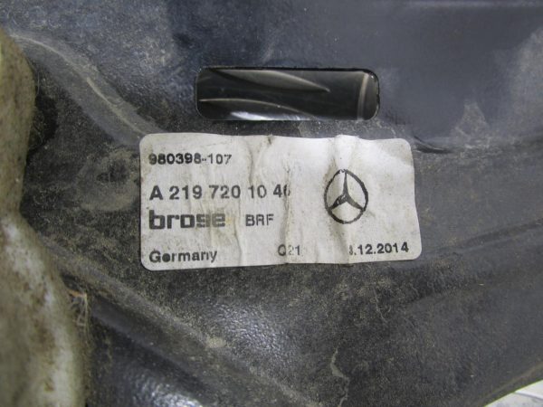 Leve vitre electrique avant droit MERCEDES CLASSE CLS 219 PHASE 1 – 0130821432