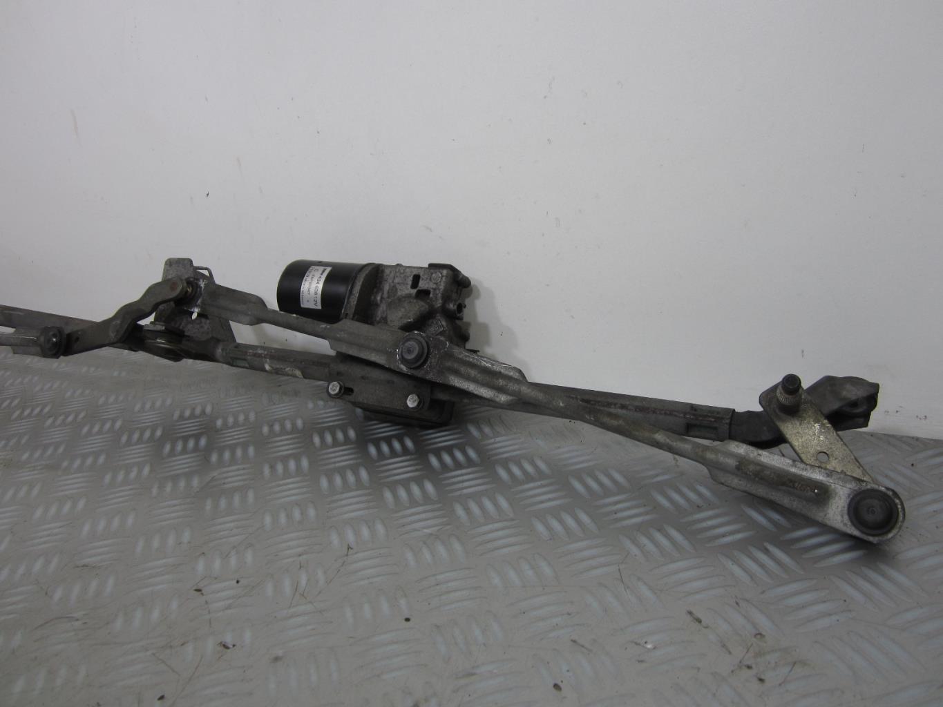 Moteur essuie glace avant CITROEN C4 1 – 404638