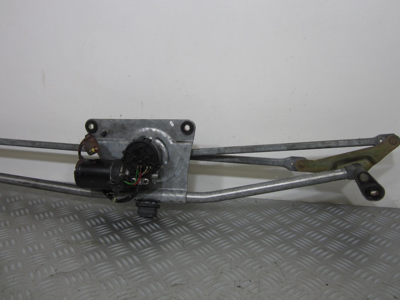 Moteur essuie glace avant CITROEN XSARA PICASSO – 3397020573