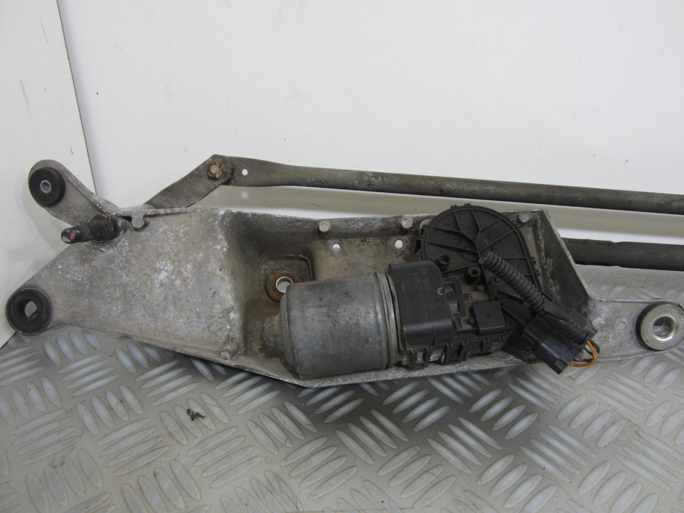 Moteur essuie glace avant RENAULT MODUS – 0390241777