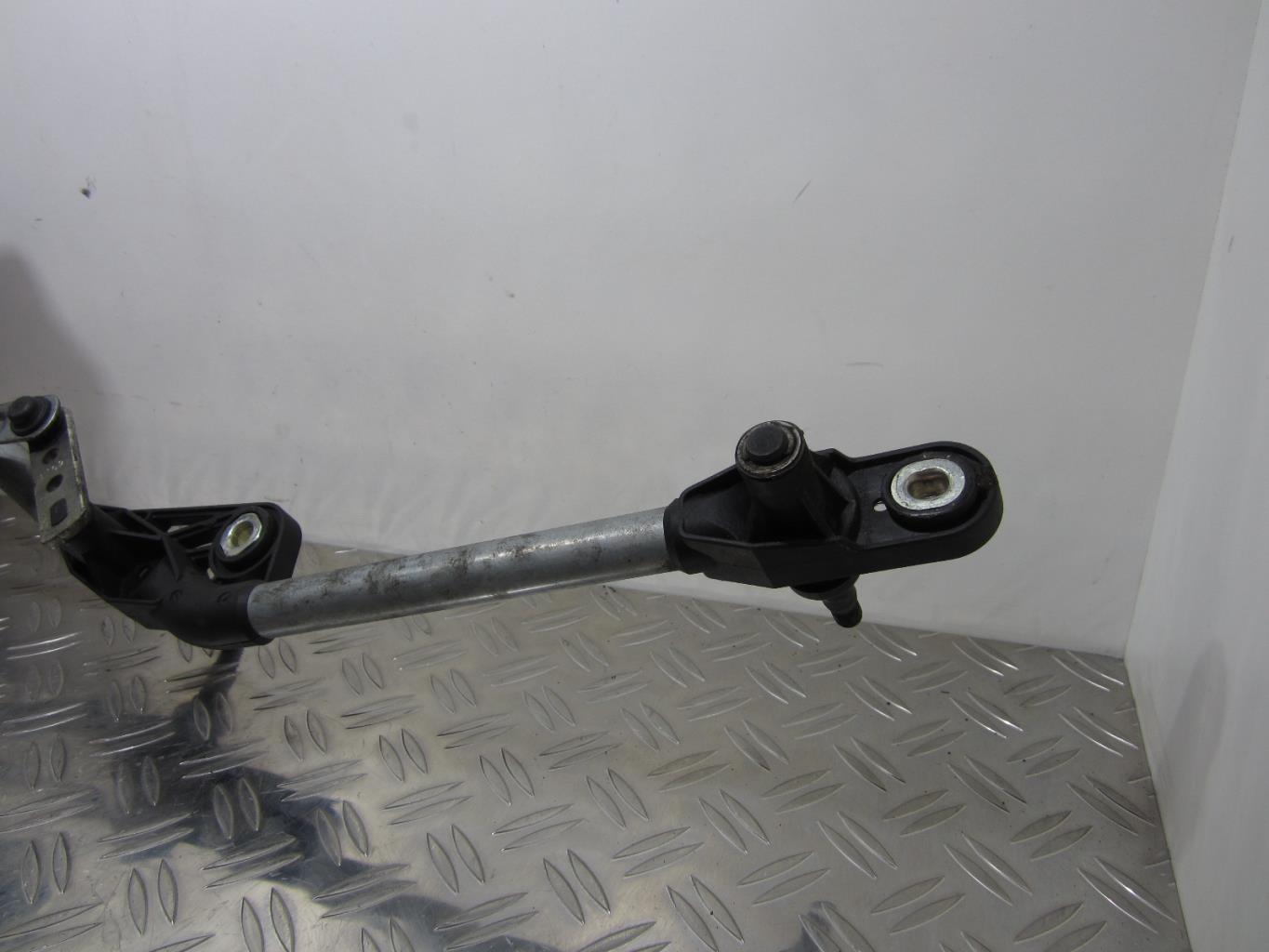 Moteur essuie glace avant RENAULT GRAND SCENIC 2 – 8200327016 / 53565202