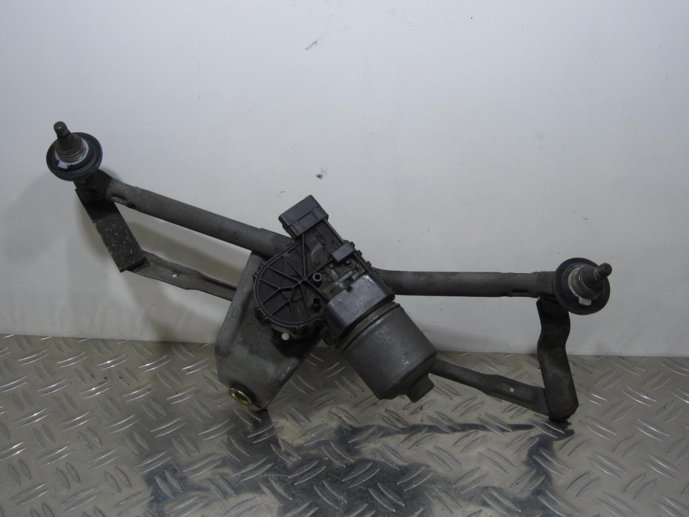 Moteur essuie glace avant PEUGEOT 206+ – 0390241523
