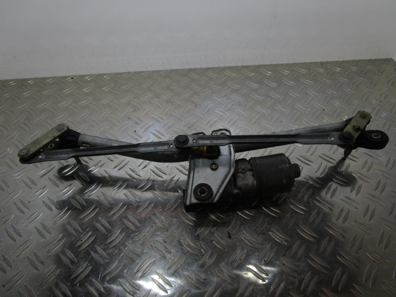 Moteur essuie glace avant ALFA ROMEO 147 PHASE 1 – 0390241514