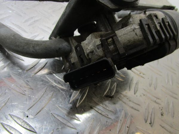 Moteur essuie glace avant RENAULT CLIO 2 PHASE 2 – 0390241535