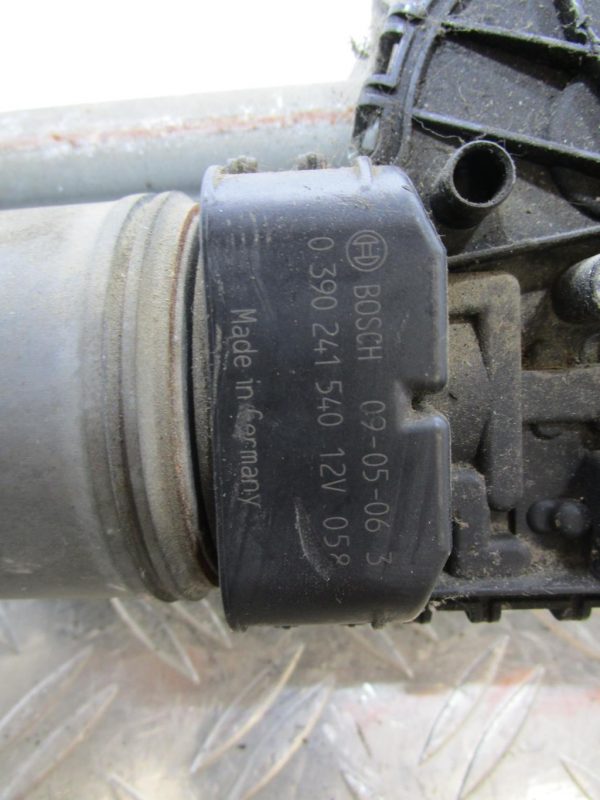 Moteur essuie glace avant PEUGEOT 207 PHASE 1 – 0390241540