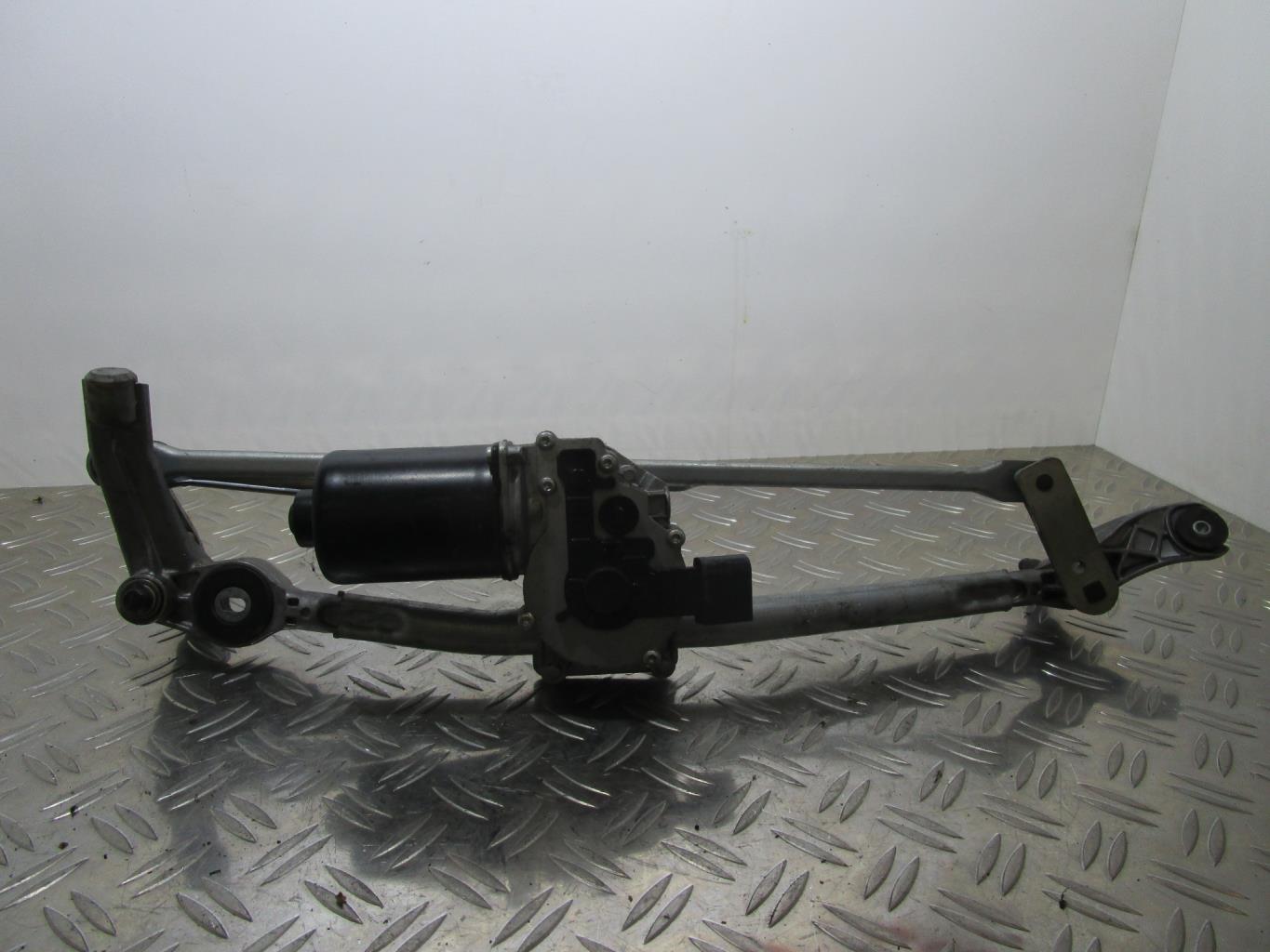 Moteur essuie glace avant BMW SERIE 1 E87 PHASE 1 – 405121