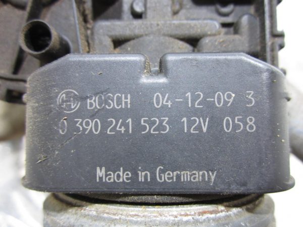 Moteur essuie glace avant PEUGEOT 206 PHASE 2 – 0390241523