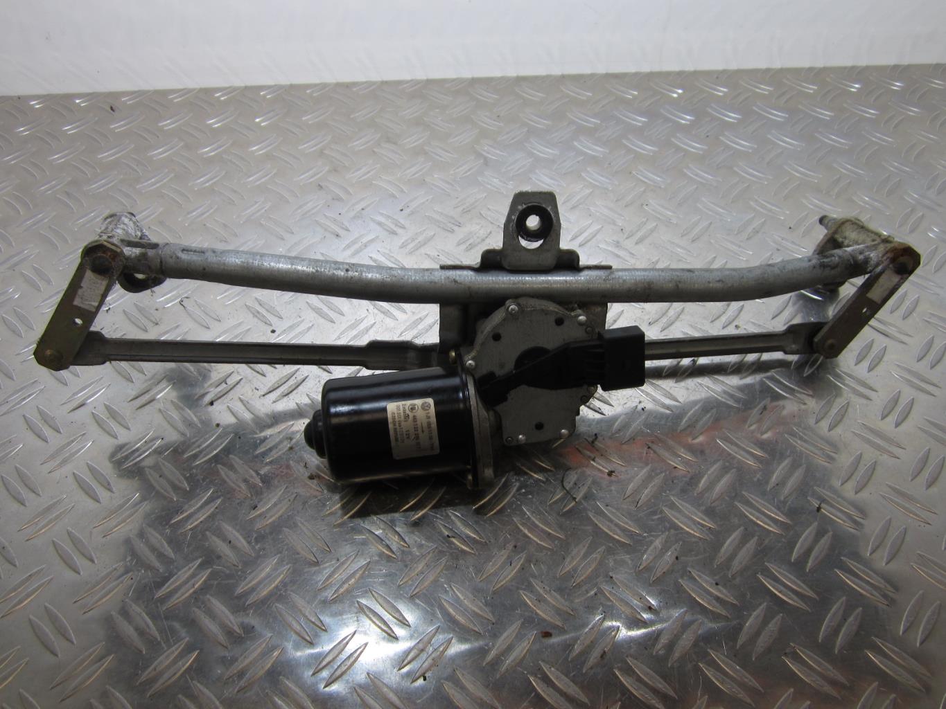Moteur essuie glace avant VOLKSWAGEN GOLF 4 – 1j1955113b