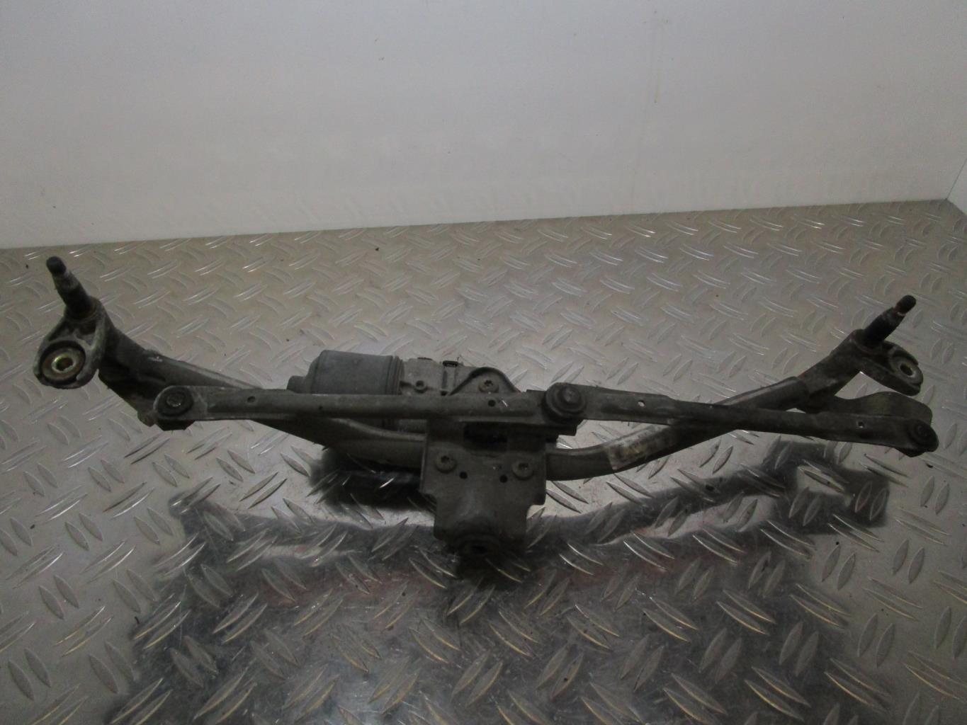 Moteur essuie glace avant VOLKSWAGEN POLO 4 PHASE 1 – 3397020590