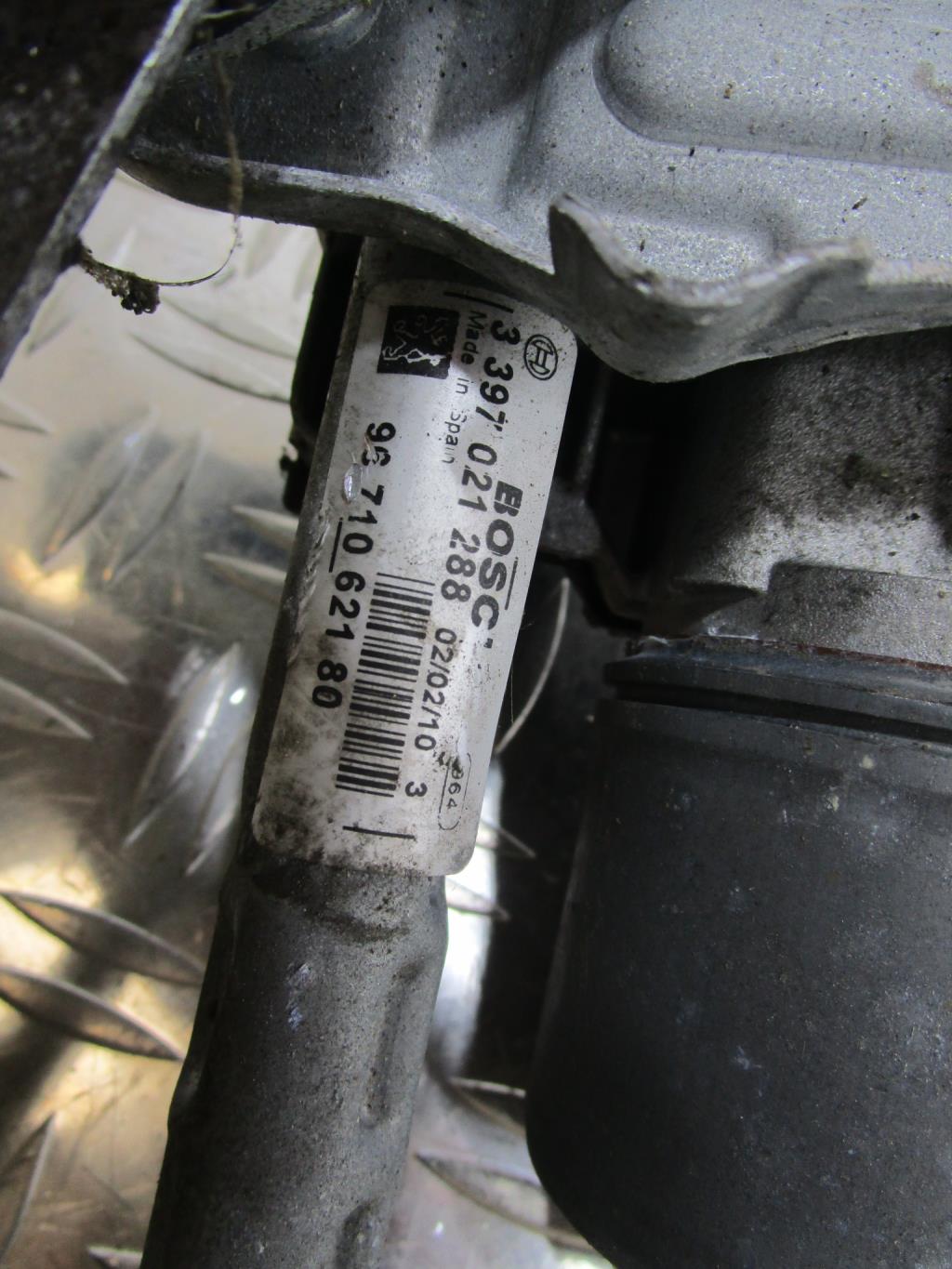 Moteur essuie glace avant gauche PEUGEOT 3008 1 PHASE 1 – 3397021288