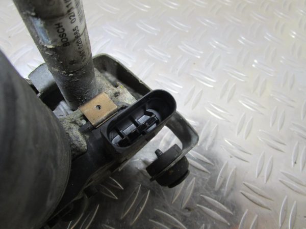 Moteur essuie glace avant gauche VOLKSWAGEN TOURAN 1 PHASE 1 – 3397020665