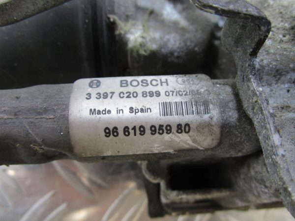 Moteur essuie glace avant droit PEUGEOT 407 COUPE – 3397020899