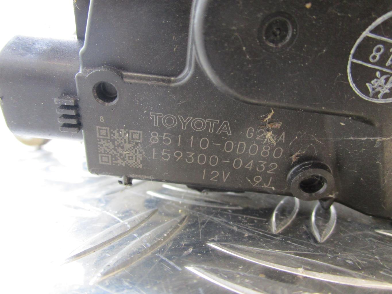 Moteur essuie glace avant TOYOTA YARIS 2 PHASE 1 – 1593000432