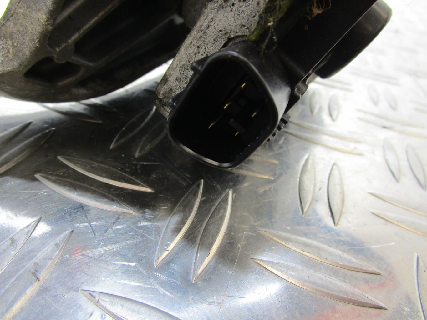 Moteur essuie glace avant TOYOTA YARIS 2 PHASE 1 – 1593000432