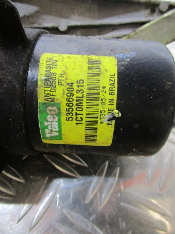 Moteur essuie glace avant RENAULT LAGUNA 1 PHASE 2 – 7700821936