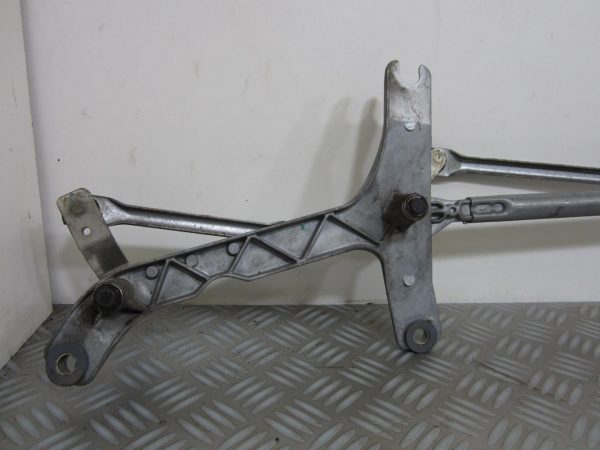 Moteur essuie glace avant MERCEDES VITO 639 – A6398200140 / 404751