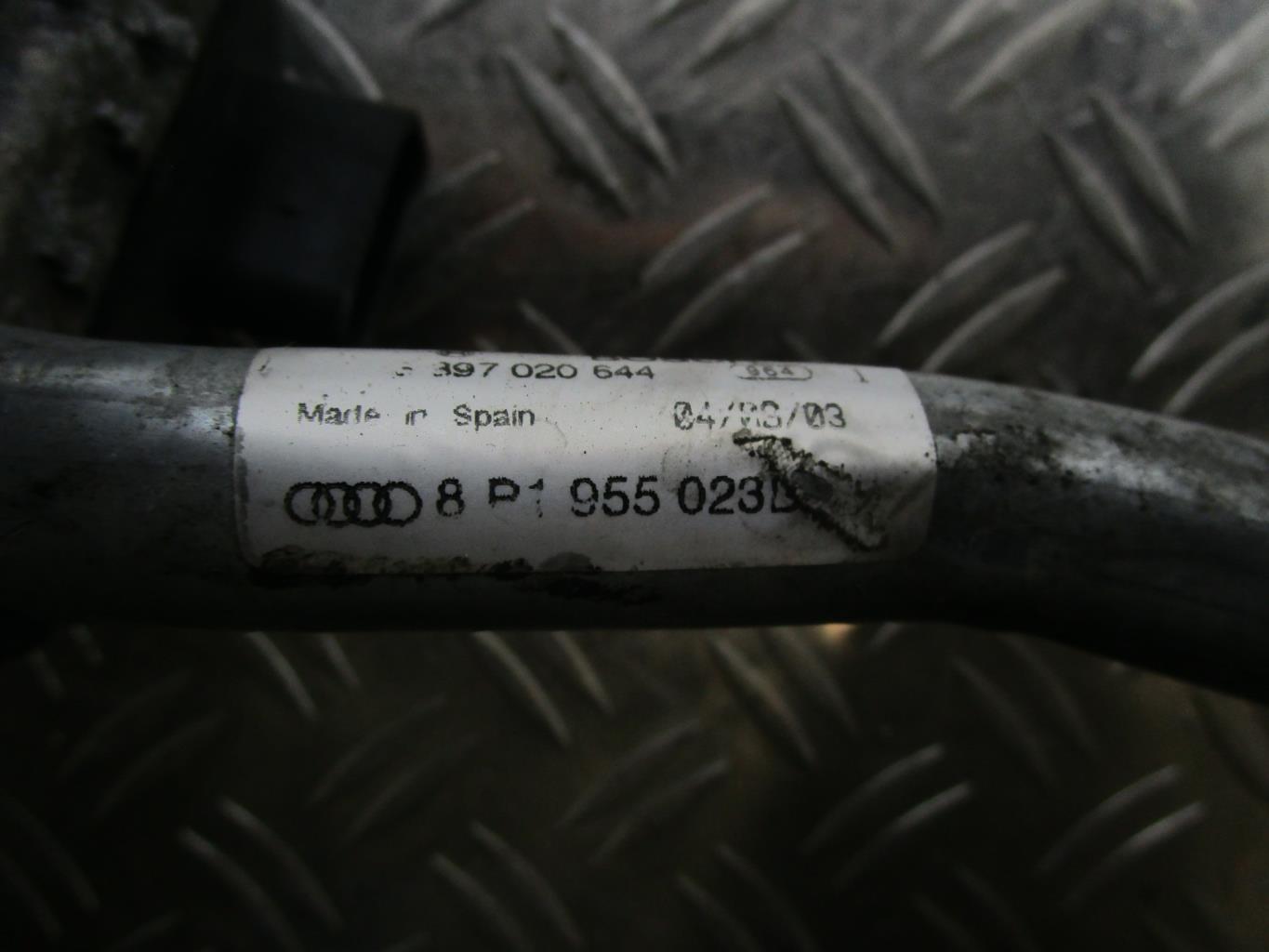 Moteur essuie glace avant AUDI A3 2 PHASE 1 – 8p1955023