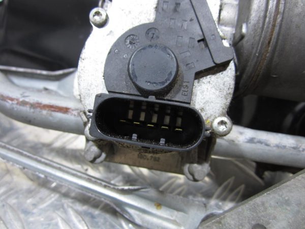 Moteur essuie glace avant FORD DIESTA 5 PHASE 1 – 404745 / 2S8T17B571AC