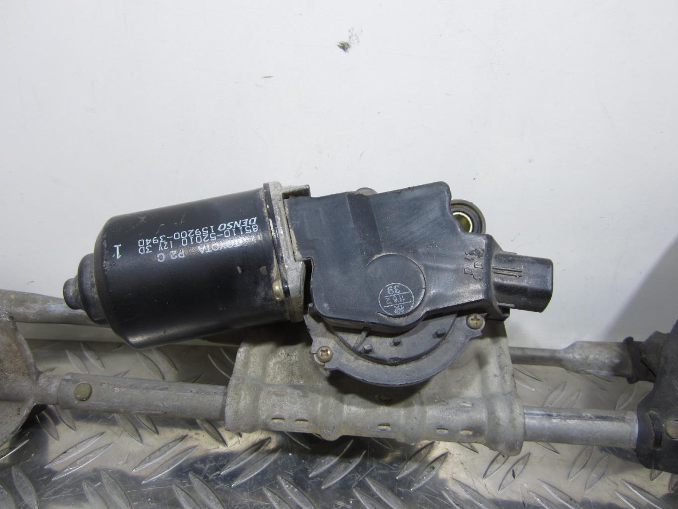 Moteur essuie glace avant TOYOTA YARIS 1 PHASE 2 – 8511052010
