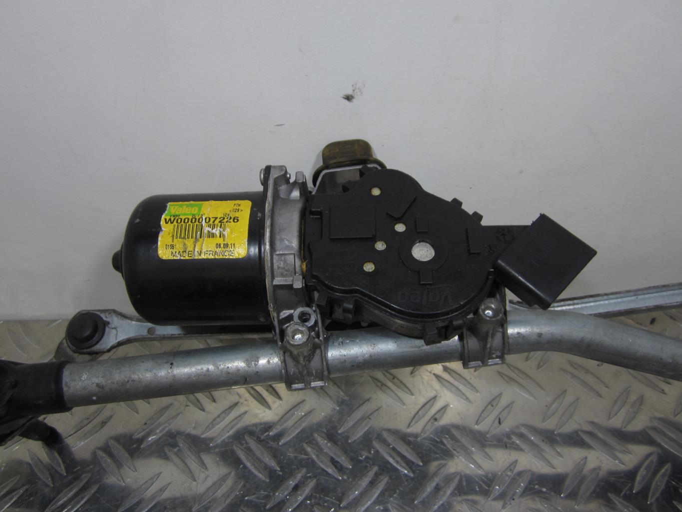Moteur essuie glace avant RENAULT MEGANE 3 PHASE 2 – W000007226