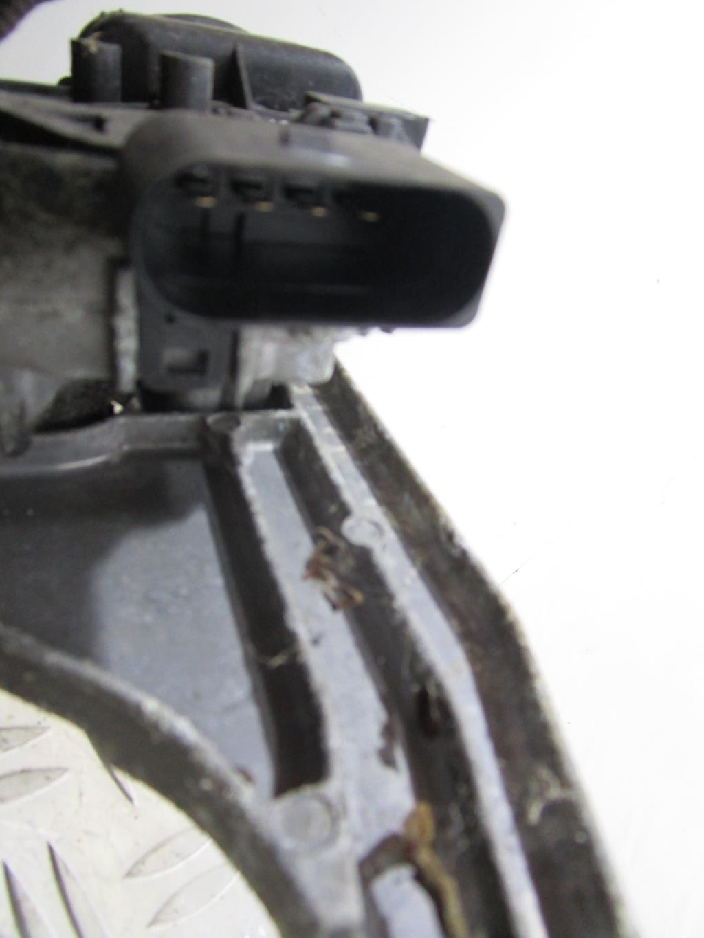 Moteur essuie glace avant FORD FOCUS 2 PHASE 2 – 3397020850