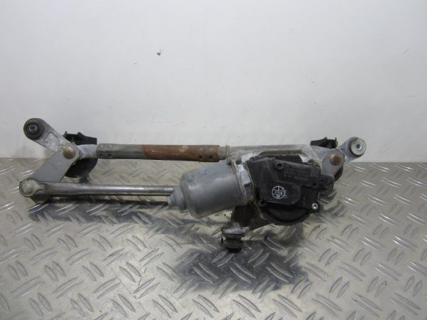 Moteur essuie glace avant TOYOTA YARIS 2 PHASE 1 – 851100D080 / 1593000431