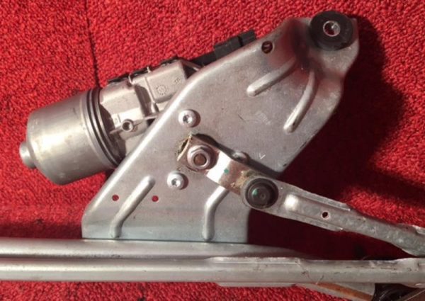 Moteur essuie glace avant DACIA SANDERO 2 PHASE 2 – 8200619512