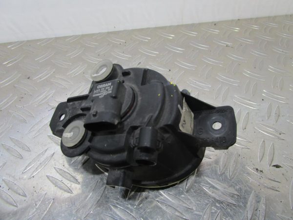 Anti brouillard gauche (feux) RENAULT CLIO 4 PHASE 1 – 8200002469