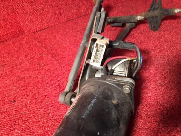 Moteur essuie glace avant PEUGEOT 205 PHASE 2 – 53536802