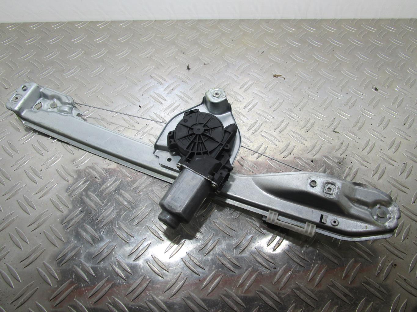 Leve vitre electrique arriere gauche RENAULT CLIO 3 PHASE 2 – 8200291151