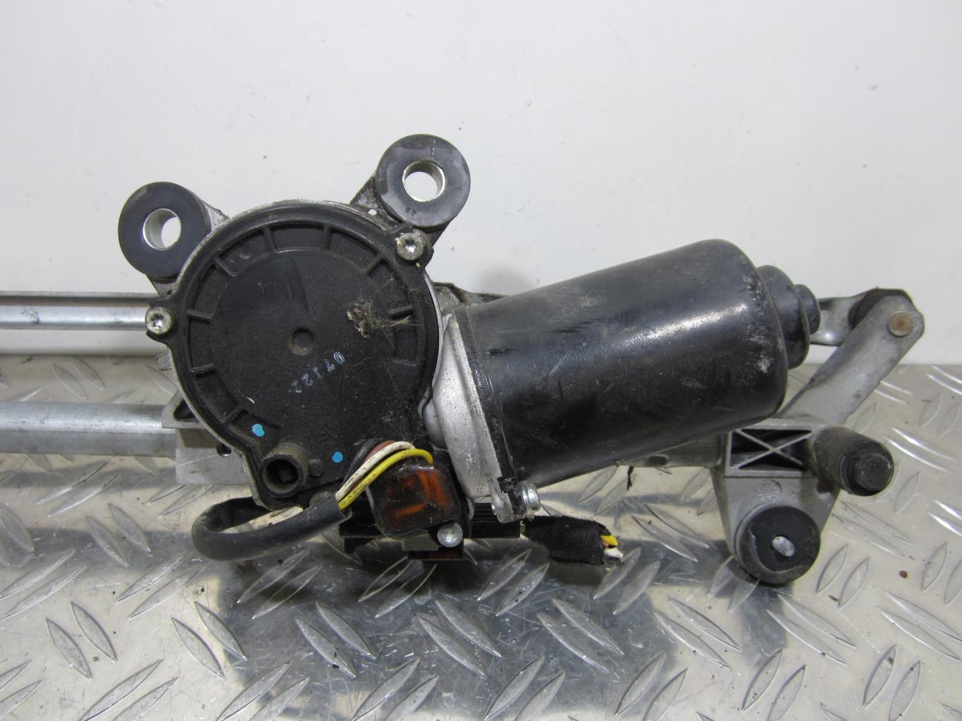 Moteur essuie glace avant OPEL VECTRA C PHASE 1 – 13188266