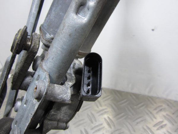 Moteur essuie glace avant  OPEL CORSA D PHASE 1 – 367546129