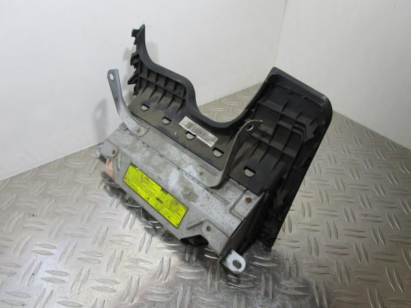 Air bag genoux TOYOTA YARIS 2 PHASE 1 – 305477010