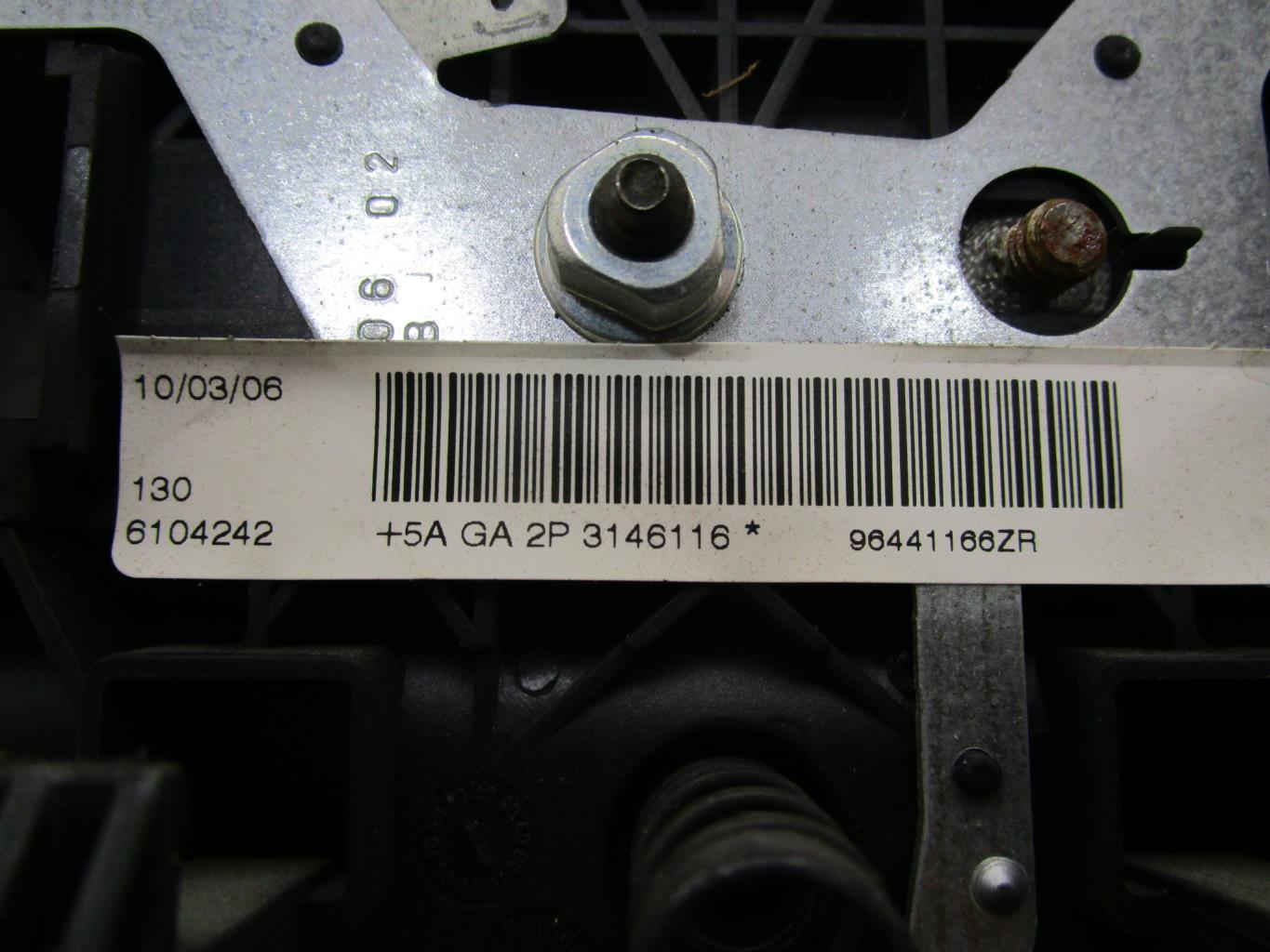 Air bag conducteur PEUGEOT 206 PHASE 1 – 96441166zr