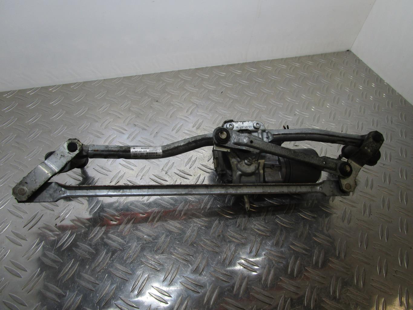 Moteur essuie glace avant AUDI A3 2 – 3397021009