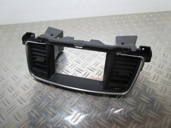 Aerateur tableau de bord PEUGEOT 508 1 SW PHASE 1 BREAK – 9686446277